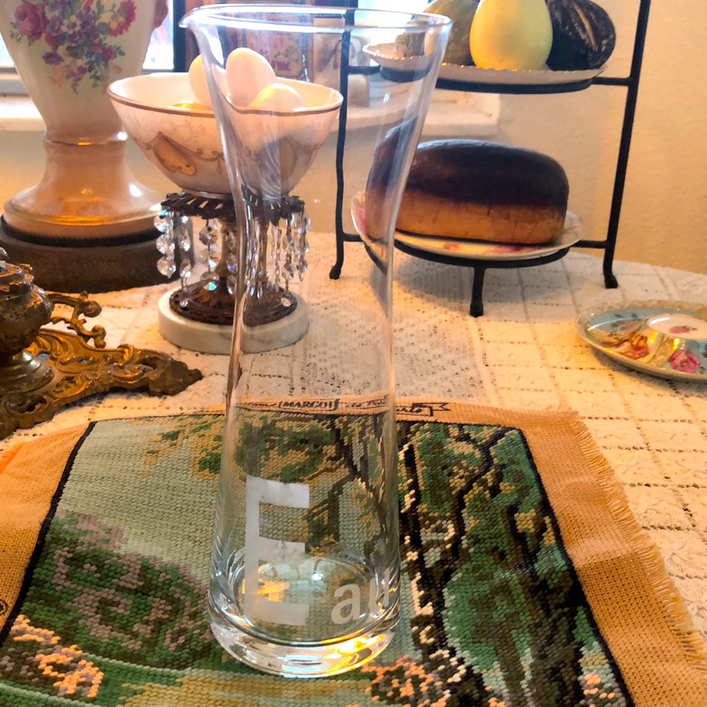 EUC- Vintage Eau Pitcher - Picture 3 of 10